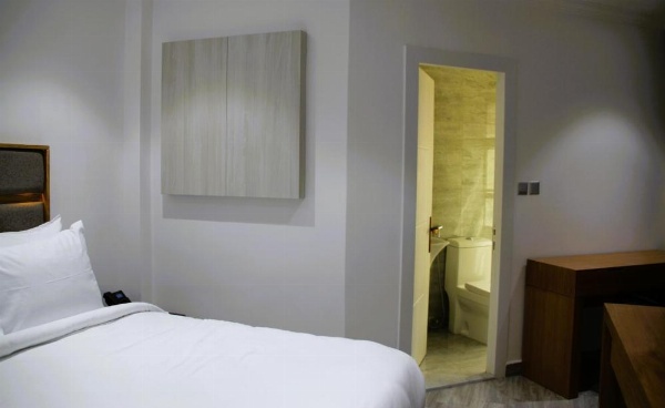 Plaza Athenee Hotel image 6